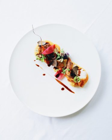 guinea-fowl-with-foie-gras-and-black-truffle-2